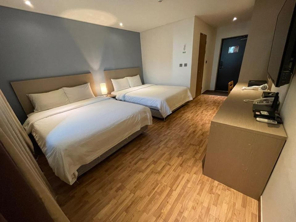 ซี แอนด์ มูน ทัวริสต์ โฮเต็ล Hotel อินชอน ภายนอก รูปภาพ