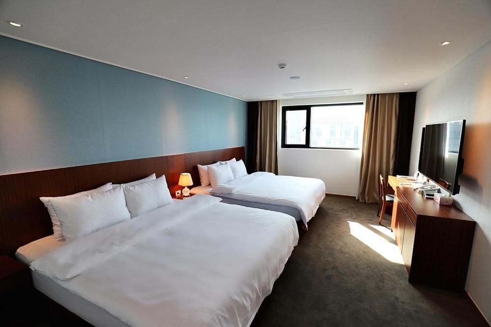 ซี แอนด์ มูน ทัวริสต์ โฮเต็ล Hotel อินชอน ภายนอก รูปภาพ