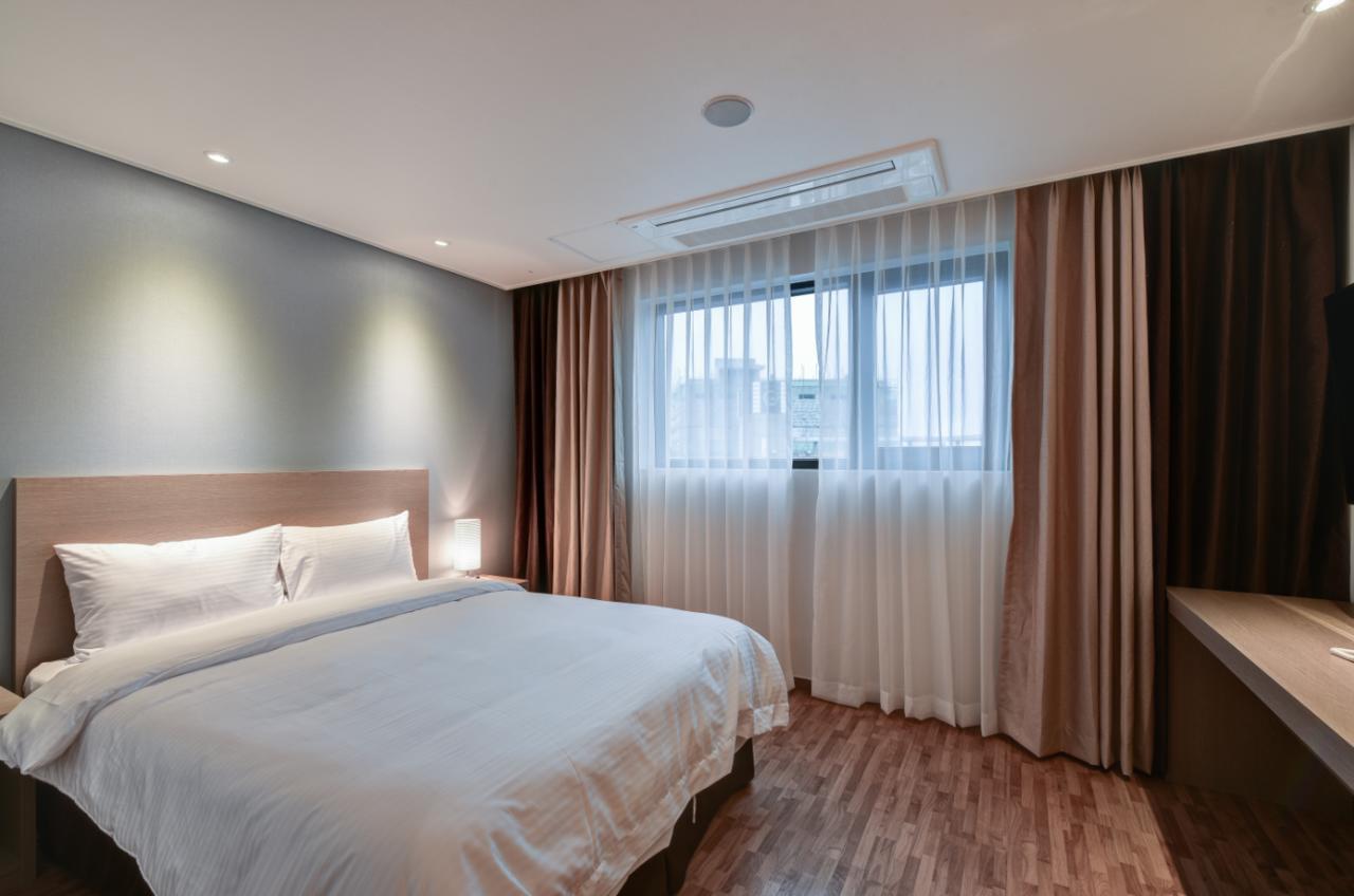 ซี แอนด์ มูน ทัวริสต์ โฮเต็ล Hotel อินชอน ภายนอก รูปภาพ