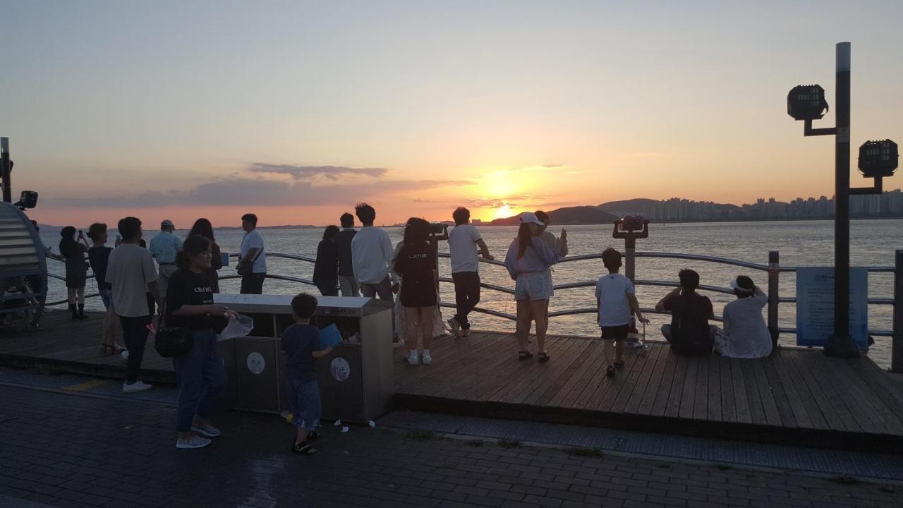 ซี แอนด์ มูน ทัวริสต์ โฮเต็ล Hotel อินชอน ภายนอก รูปภาพ